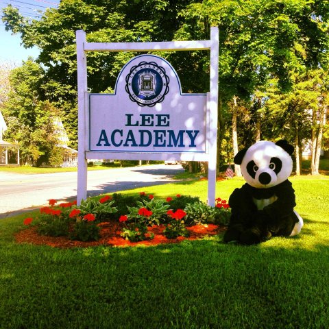 Học bổng trị giá $ 10,000 đến từ trường Lee Academy- Bang Maine, Mỹ - DU  HỌC CHÌA KHOÁ VÀNG